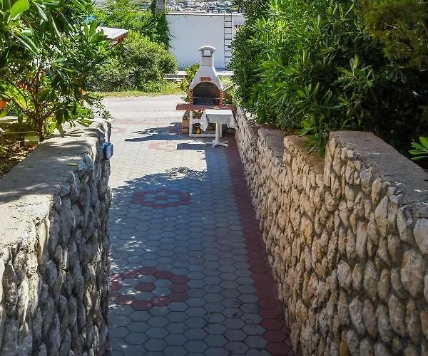 Marija * Pag Town