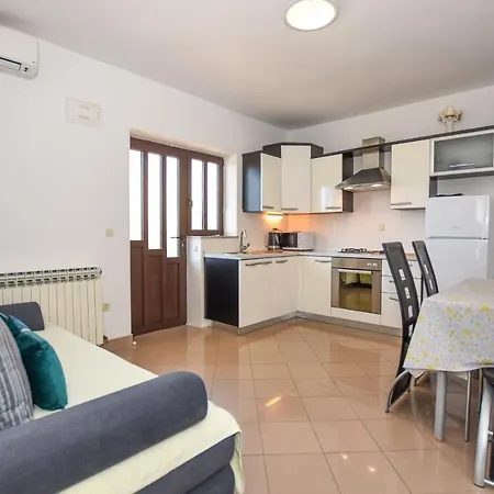 Apartament Marija Pag Town